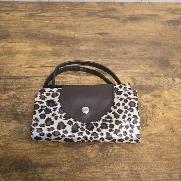 Foldable travel Leopard tote bag unbranded - Picture 10 of 10